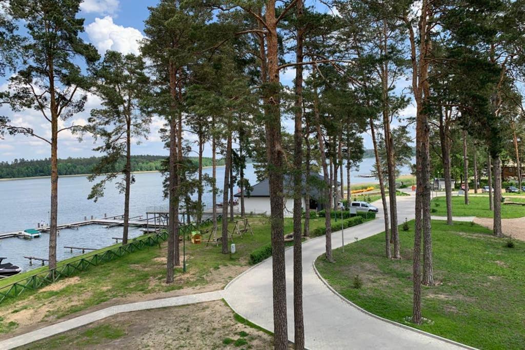Remar - Apartamenty Nad Jeziorem Necko Augustów Exteriör bild
